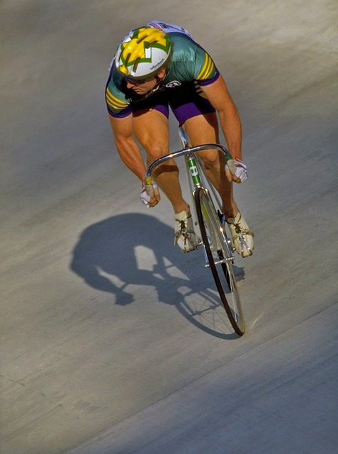 球為隊友創 球為隊友創